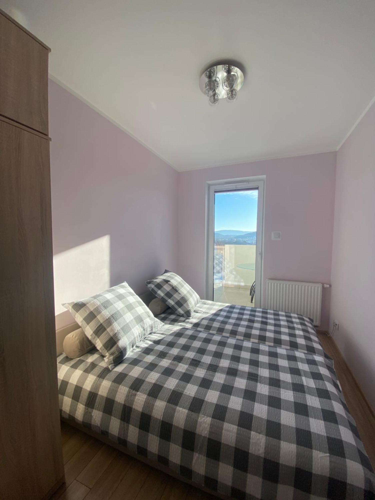 ילנייה גורה Apartament Rakownica מראה חיצוני תמונה